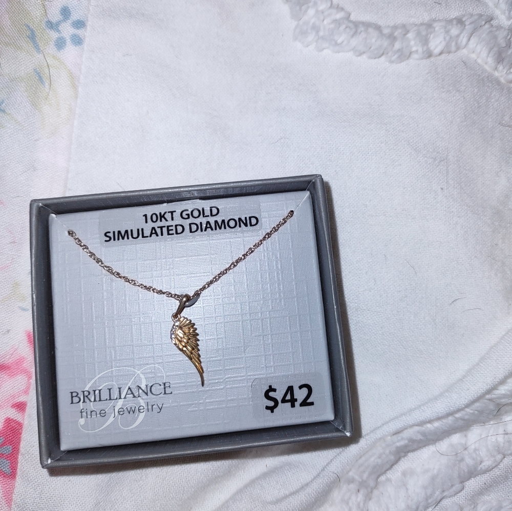 Delicate Gold Wing Necklace